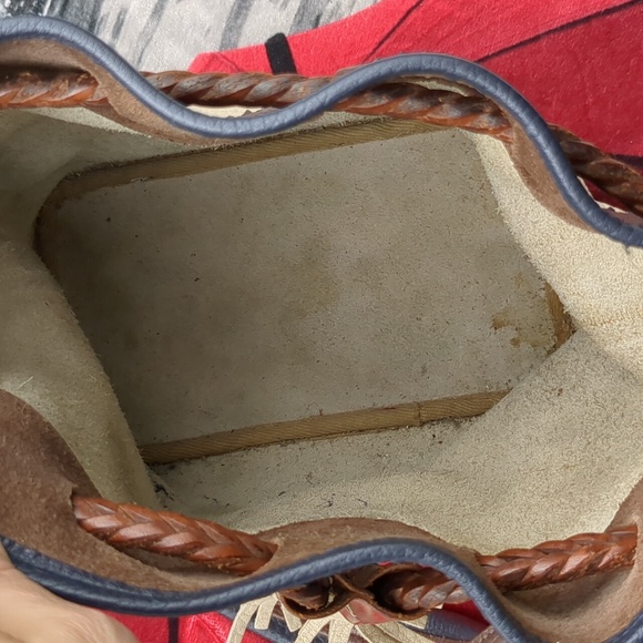 Dooney & Bourke Teton draw stream bag - Picture 13 of 16